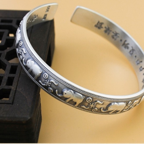 Unisex Engraved Elephant Bracelet 999 Pure Silver Cuff - Picture 8 of 14